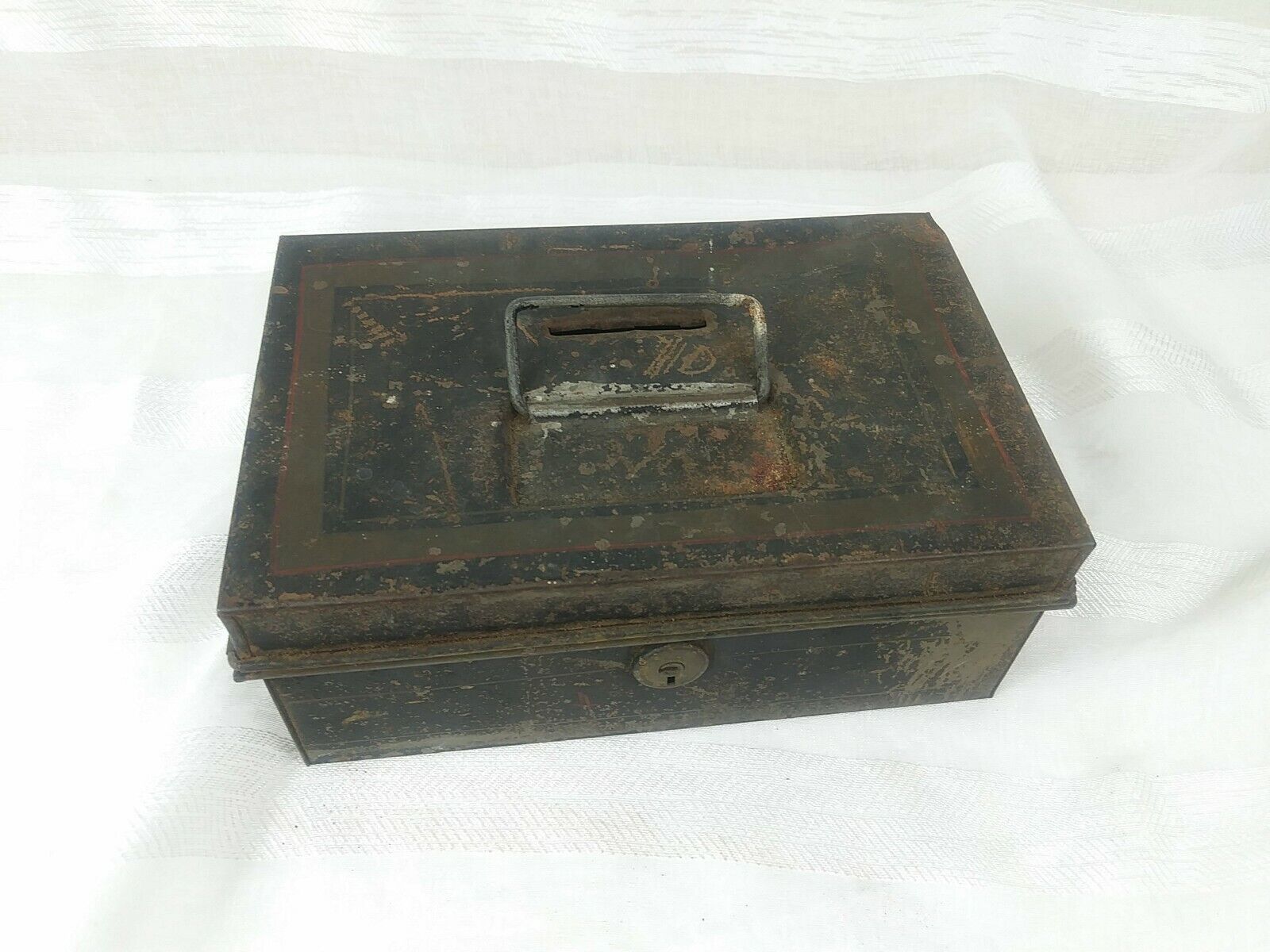 Vintage Cash Safe Tin Lock Box Cash Box Unlocked No Key 8x5.25x3.25 Cash Tin