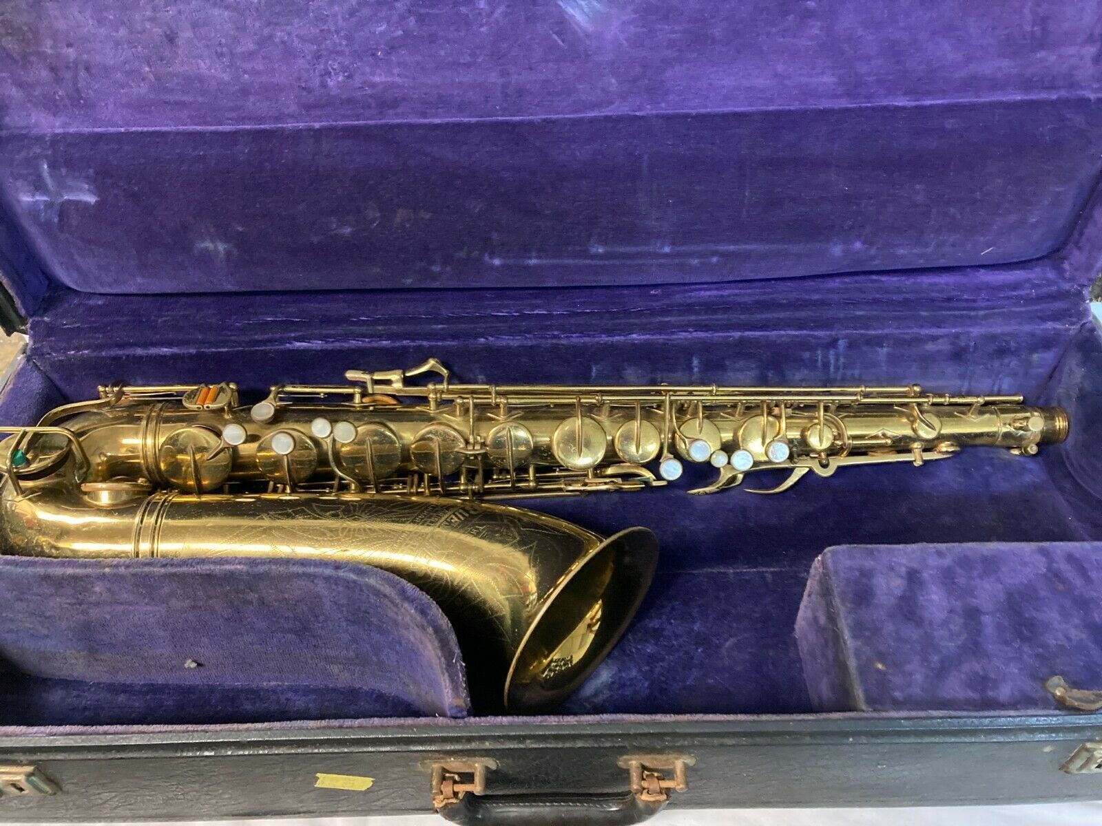Saxophone Buescher Tenor Aristocrat Low Pitch "big B" 1930's