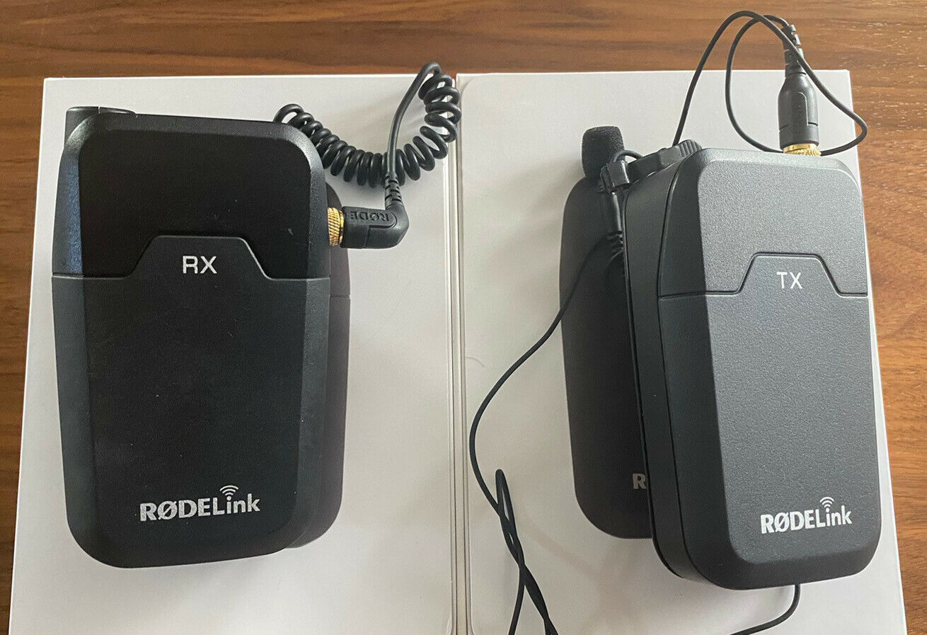 Rode Rodelink Filmmaker Fm Kit Camera-mount Wireless Lavalier Microphone System