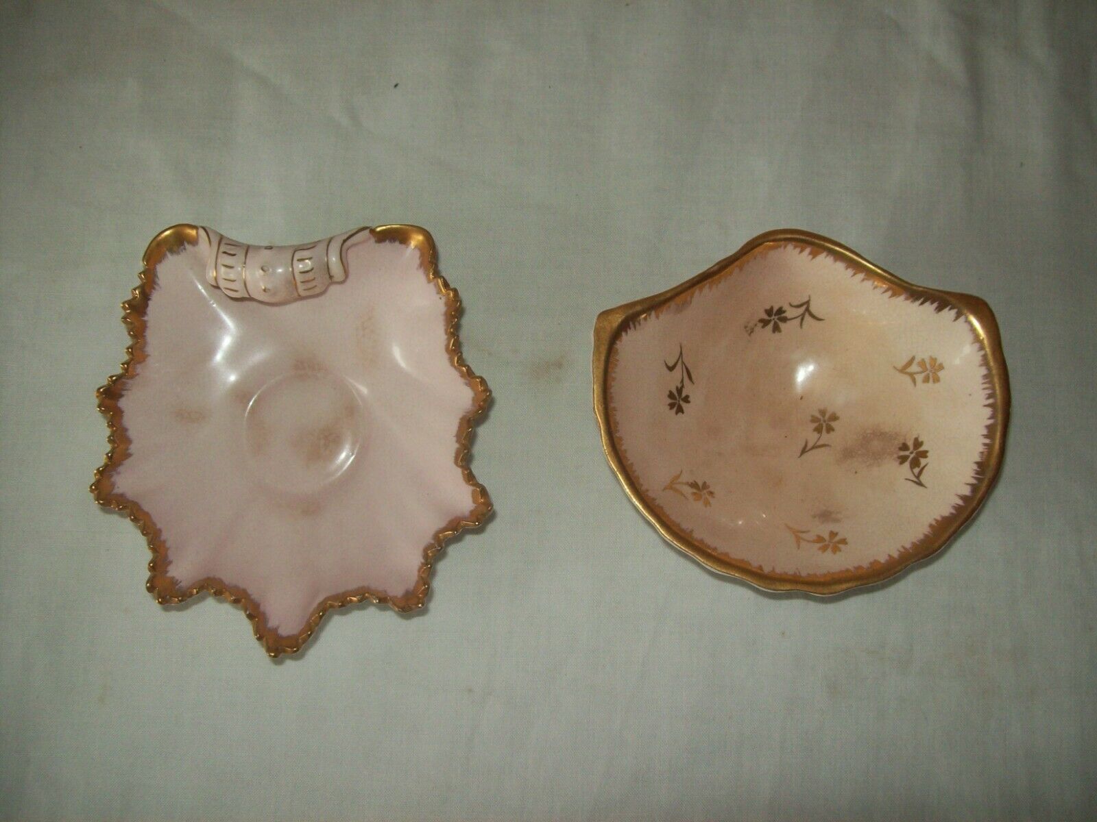 Vintage  J.S.& T. Co Taft Hampshire Pottery Keene NH  nut dishes.one is marked