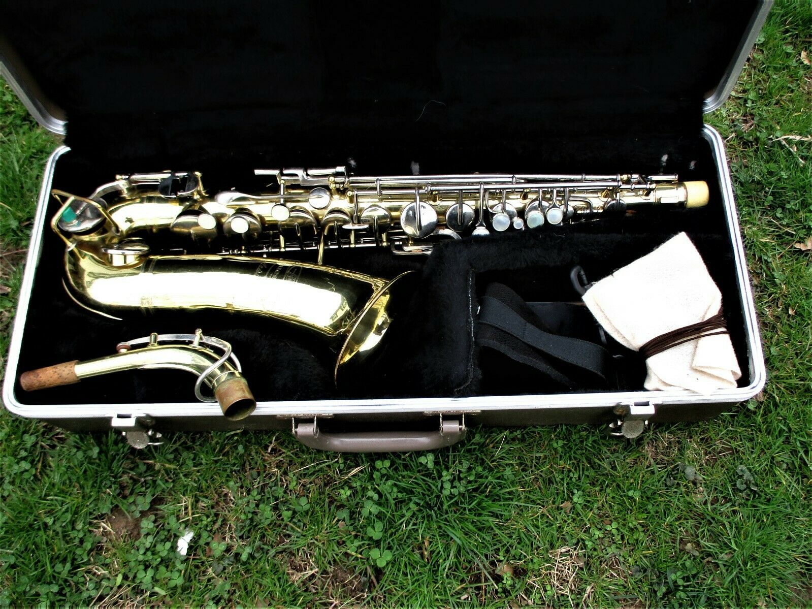 Buescher Aristocrat Alto Saxophone, 1970's, Case, Clean