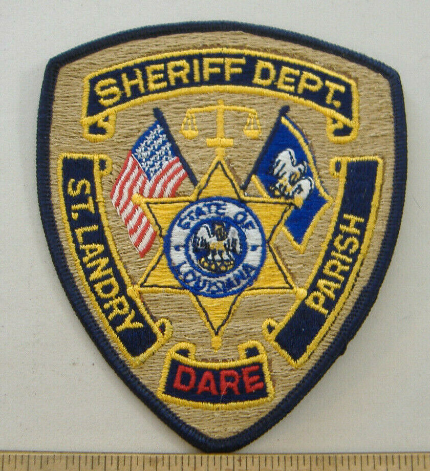 ST. LANDRY D.A.R.E.    PARISH SHERIFF  LOUISIANA  FABRIC PATCH